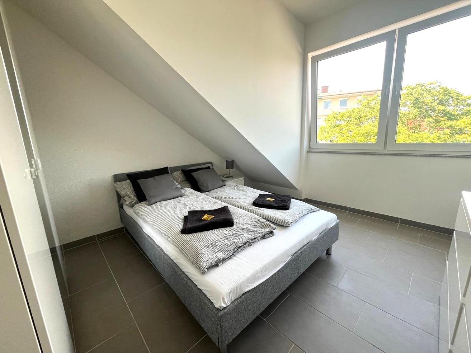 Simplex Apartments Am Europaplatz Karlsruhe Quarto foto