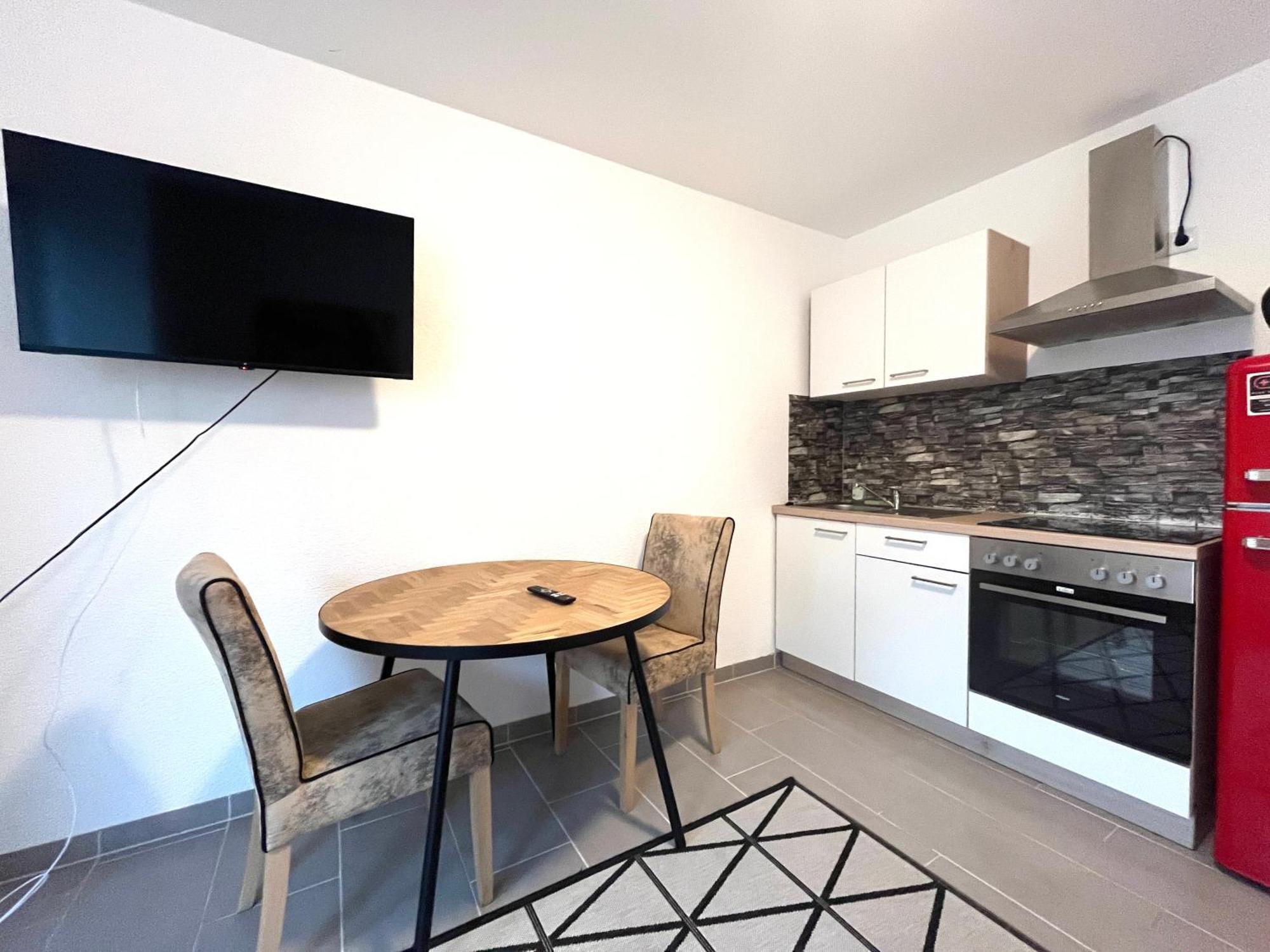 Simplex Apartments Am Europaplatz Karlsruhe Quarto foto
